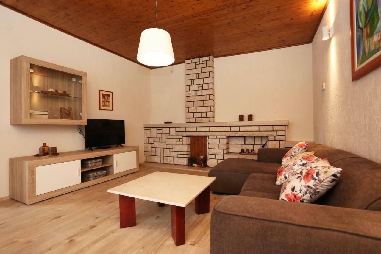 شقة House Pauline لابين المظهر الخارجي الصورة